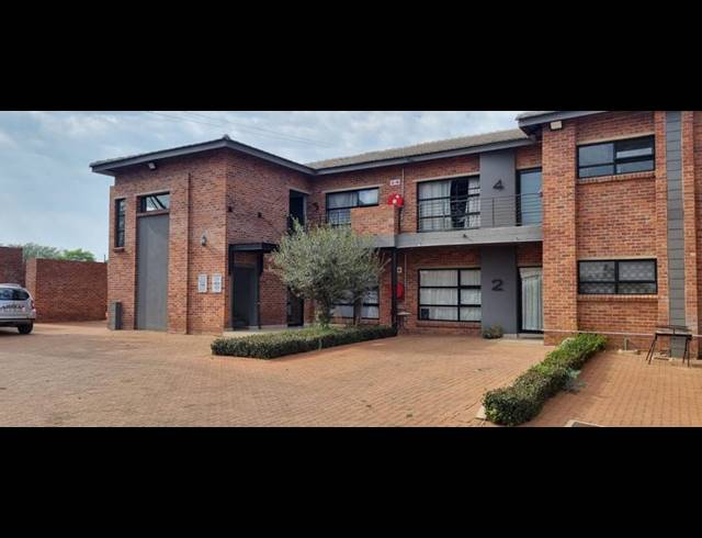 2 BEDROOM PROPERTY TO RENT IN JOHANNESBURG CBD